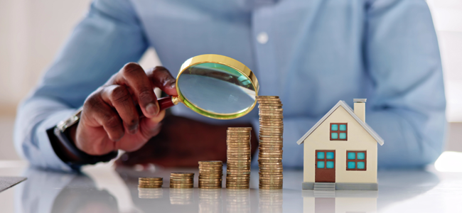 Property Buyers: The Danger of Not Doing Your Financial Homework watching finances 650